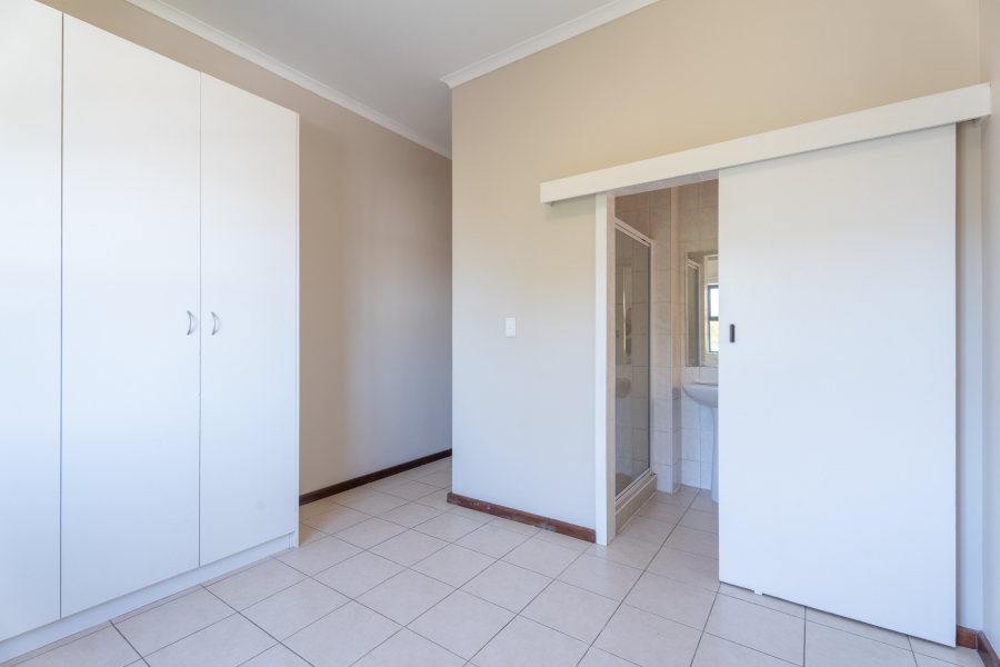 2 Bedroom Property for Sale in Admirals Park Western Cape